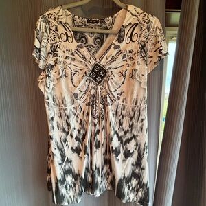 Elegant Black and White Women's Top